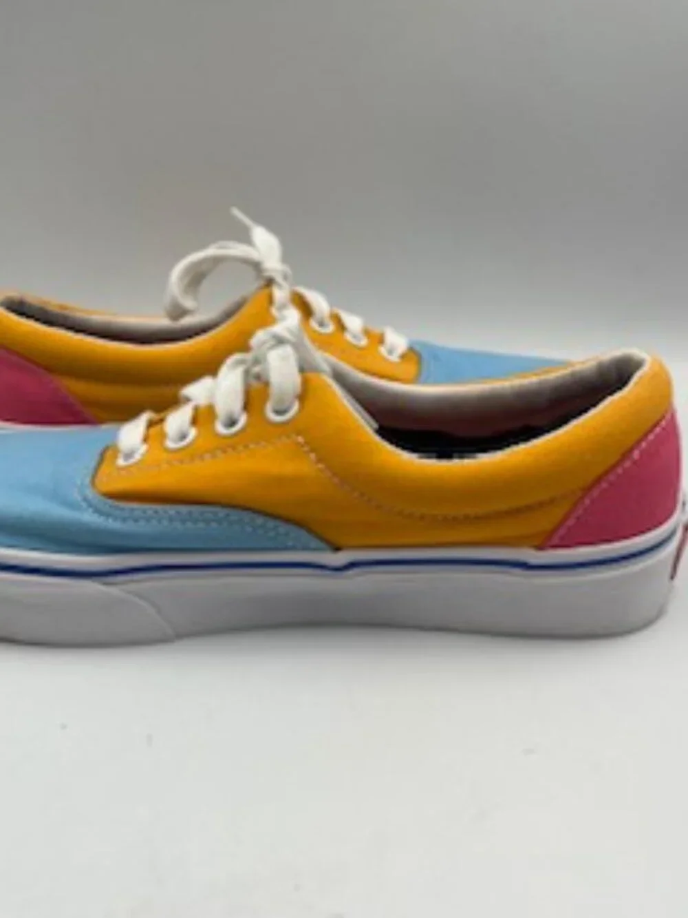 Vans Color Block Sneakers Unisex Women’s Sz 7 Men’s 5.5 low top shoes